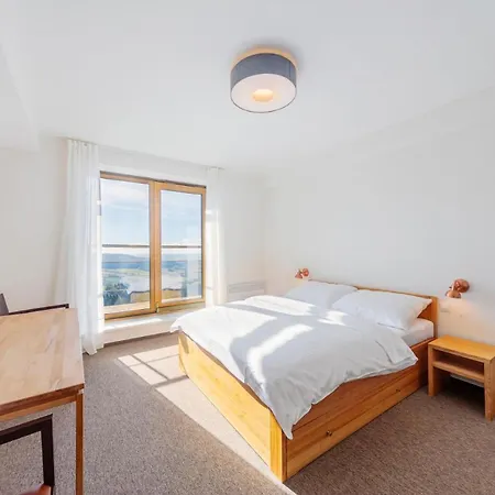 Hotell Wellness Hotel Lovcenka