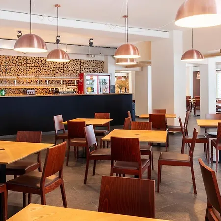 Hotel Wellness Hotel Lovcenka 3*